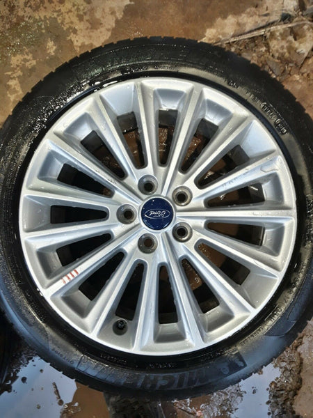 FORD FOCUS MK4 C MAX ZETEC NEW SHAPE 17" ALLOY WHEEL AND MICHELIN  TYRE  X1