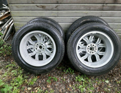 LAND ROVER DISCOVERY 5 19" ALLOY WHEELS AND PIRELLI TYRES IDEAL WINTER WHEELS