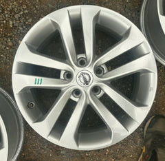 NISSAN JUKE 17" ALLOY WHEEL AND FULL SIZE SPARE X1