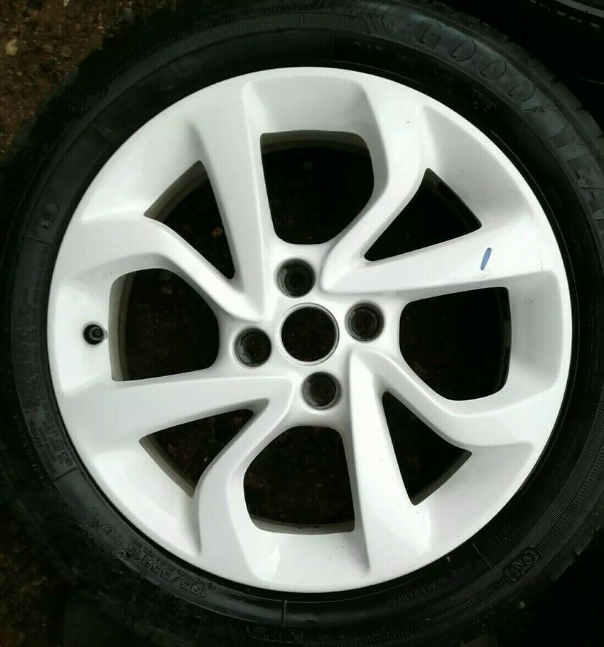 VAUXHALL CORSA E STING 16" ALLOY WHEEL AND GOODYEAR TYRE  FULL SIZE SPARE X1