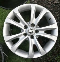 SKODA SUPERB 17" ALLOY WHEEL FULL SIZE SPARE  X1